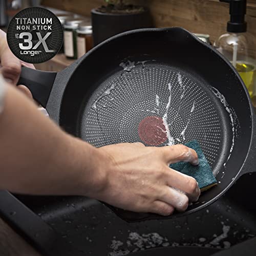 51uyluyf0el.jpg TEFAL Aroma On Poêle en fonte d'aluminium 28 cm revêtement titane antiadhésif adapté aux cuisiniers expérimentés utilise