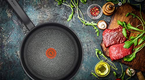 51vaknv3xwl.jpg Tefal C38804 Poêle à frire Essential noir, revêtement anti-adhésif avec particules de titane, passe au lave-vaisselle