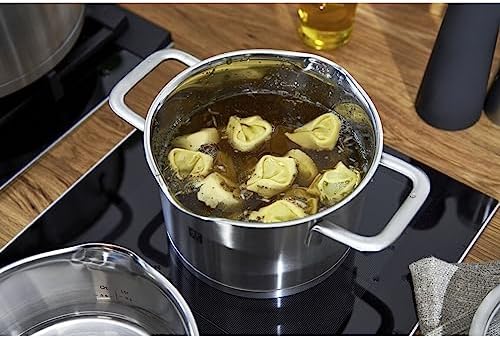 51xvqxkkkil. ac .jpg ZWILLING Batterie de Cuisine TrueFlow, Acier Inoxydable, Fonction Verseuse, Cuisine Professionnelle, 5 Pièces, Argent In